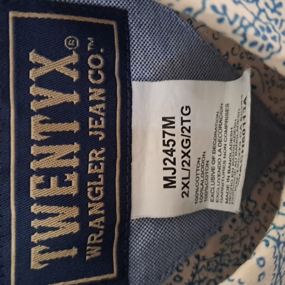 Men's Wrangler Twenty X, XXL button-down shirt. Blue/cream.